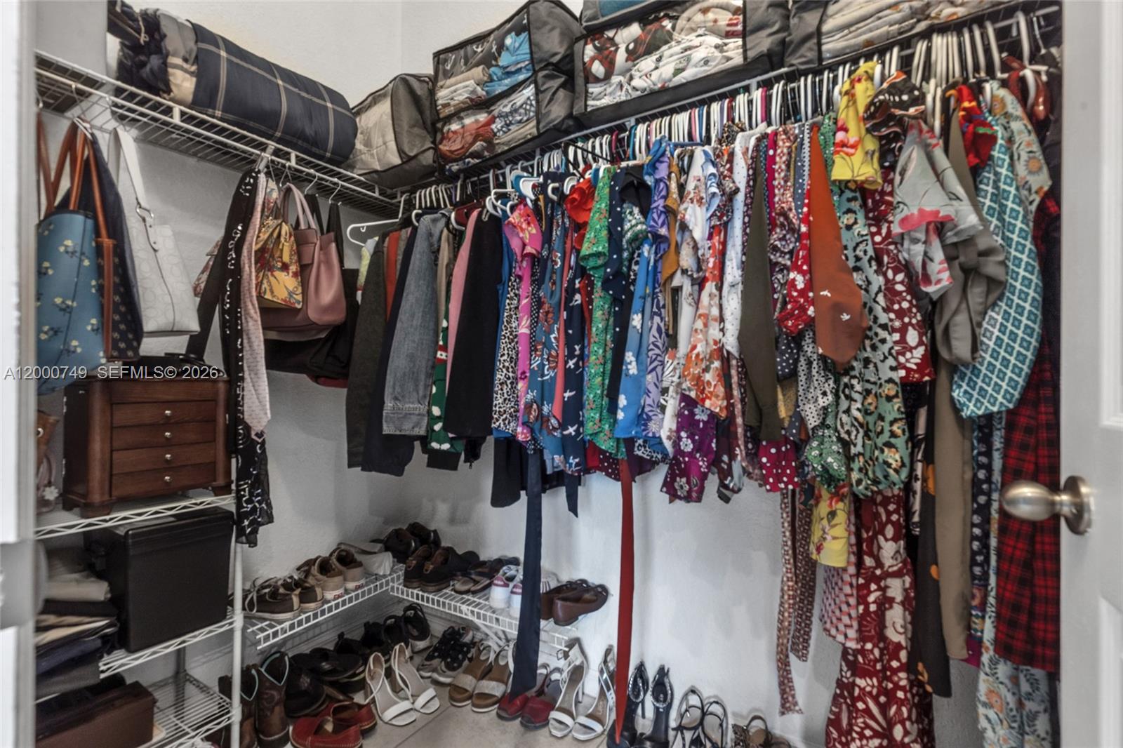 A H AT TURNPIKE SOUTH - Residential