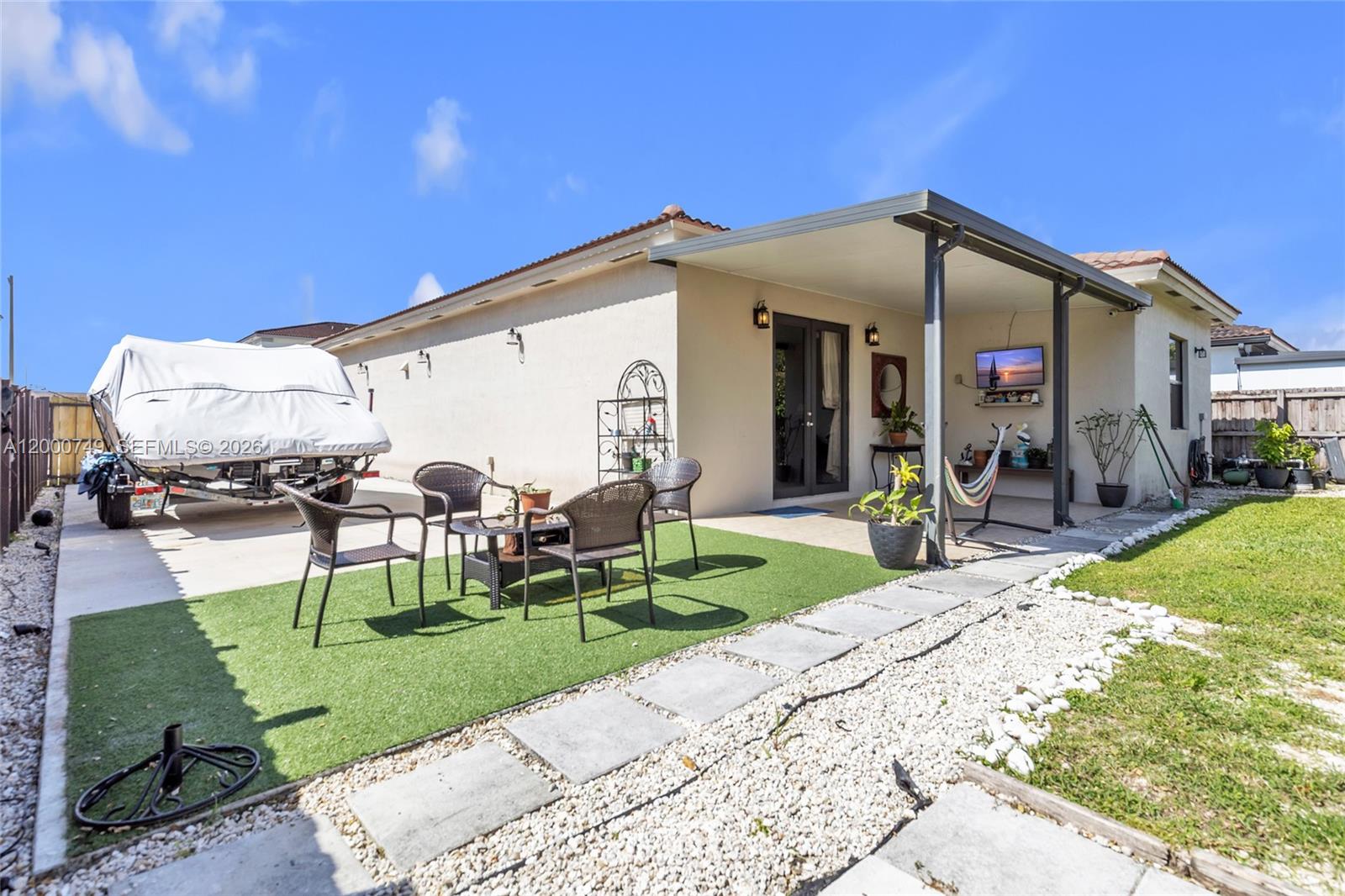 A H AT TURNPIKE SOUTH - Residential