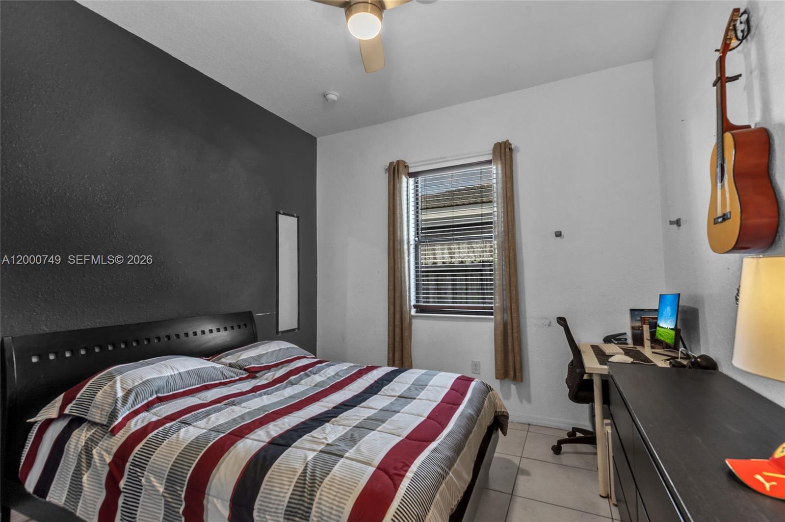 A H AT TURNPIKE SOUTH - Residential