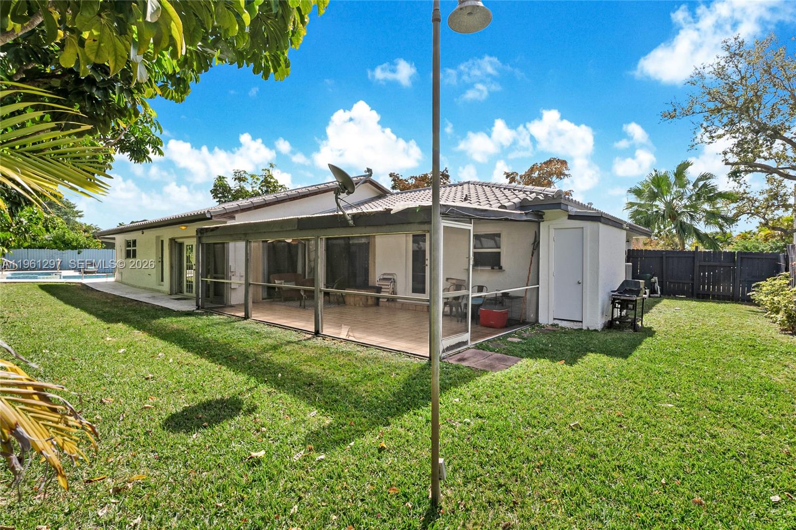 HIGHLAND GARDENS FOURTH A - Residential