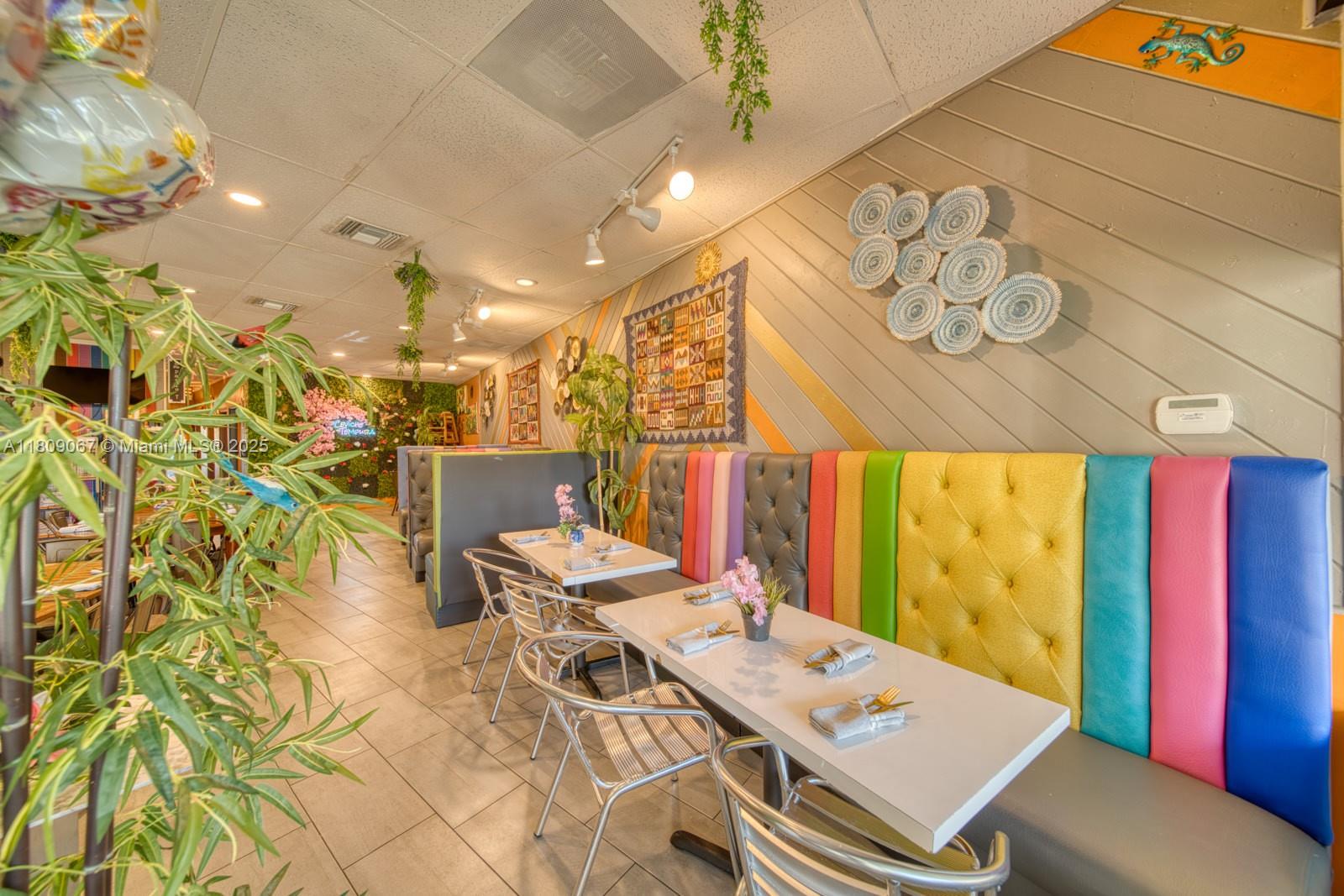 Full Service Restaurant For Sale In The Crossings With Outdoor Terrace