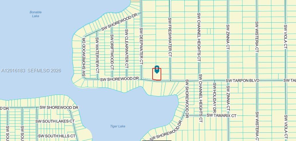 RAINBOW LAKES ESTATES - Land