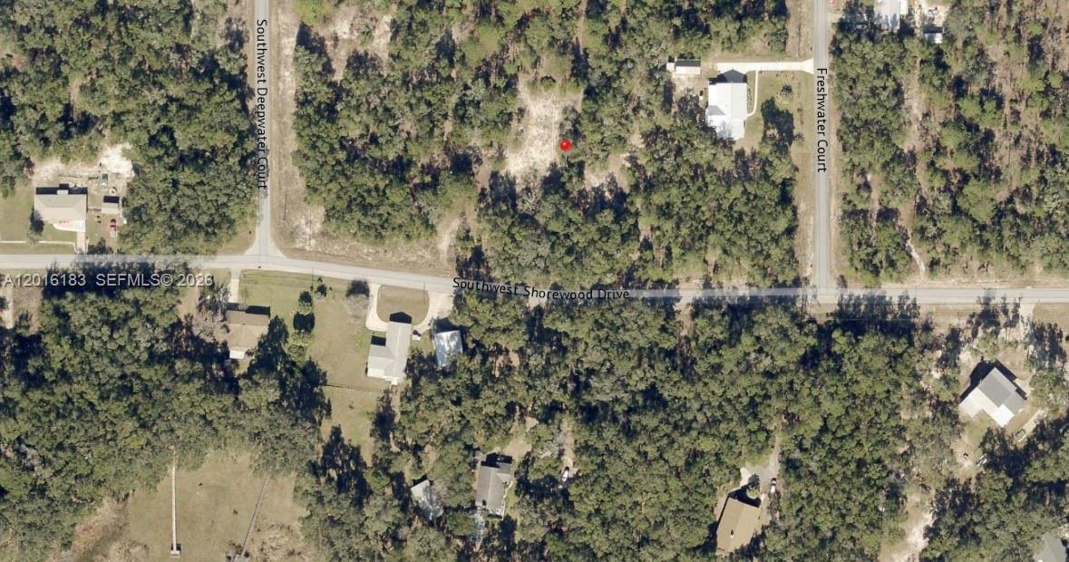 RAINBOW LAKES ESTATES - Land