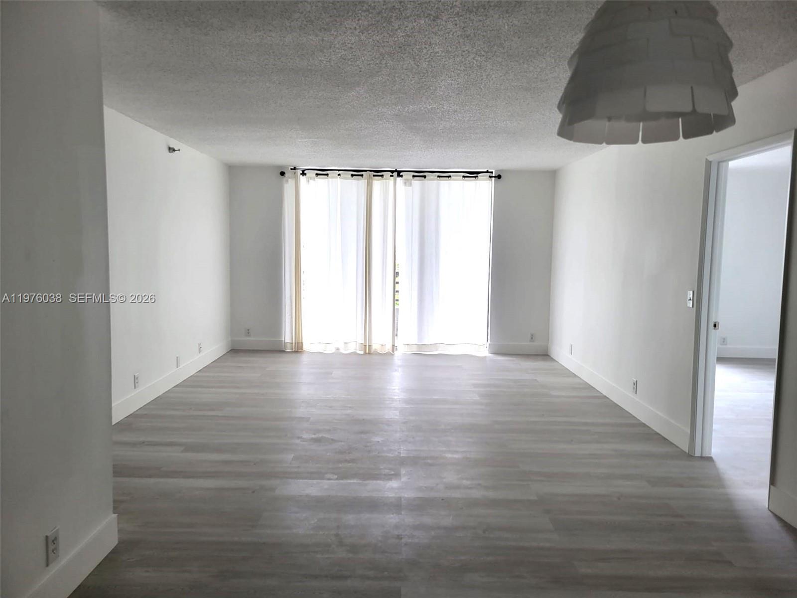 3300 NE 191st St 814