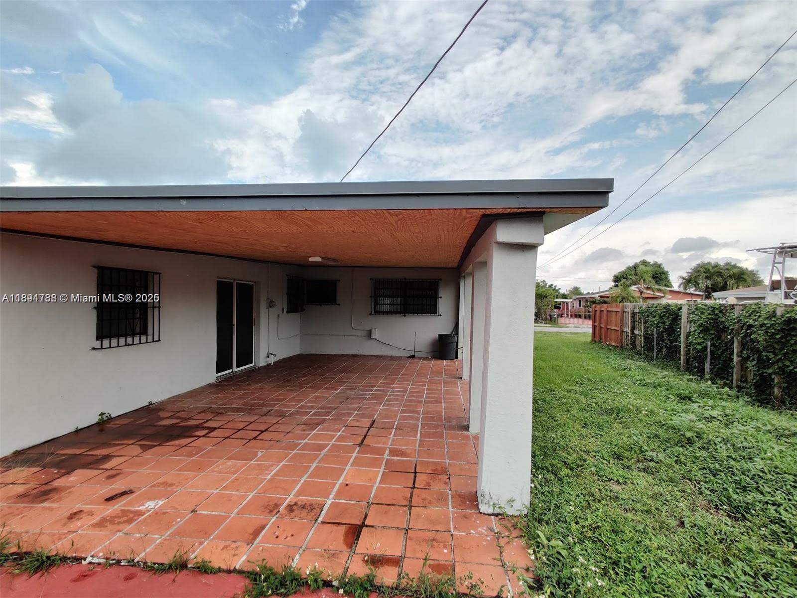 SO MIAMI HEIGHTS ADDN D - Residential