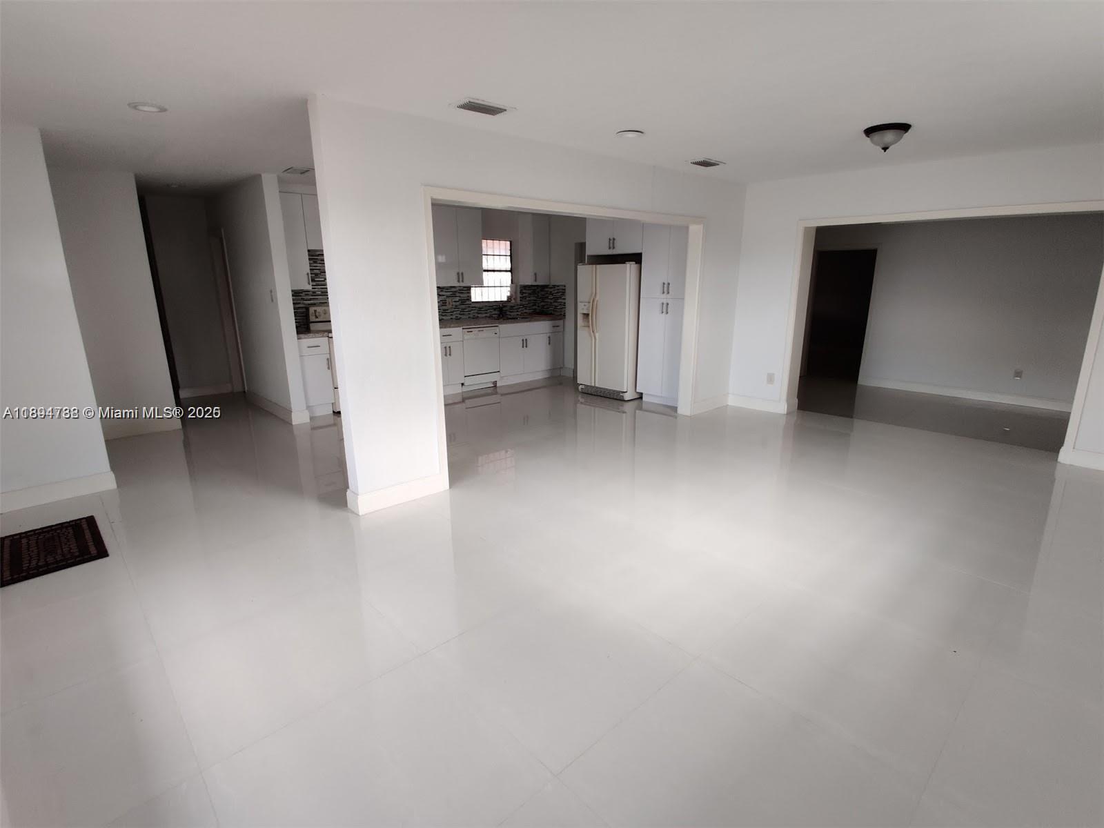 SO MIAMI HEIGHTS ADDN D - Residential