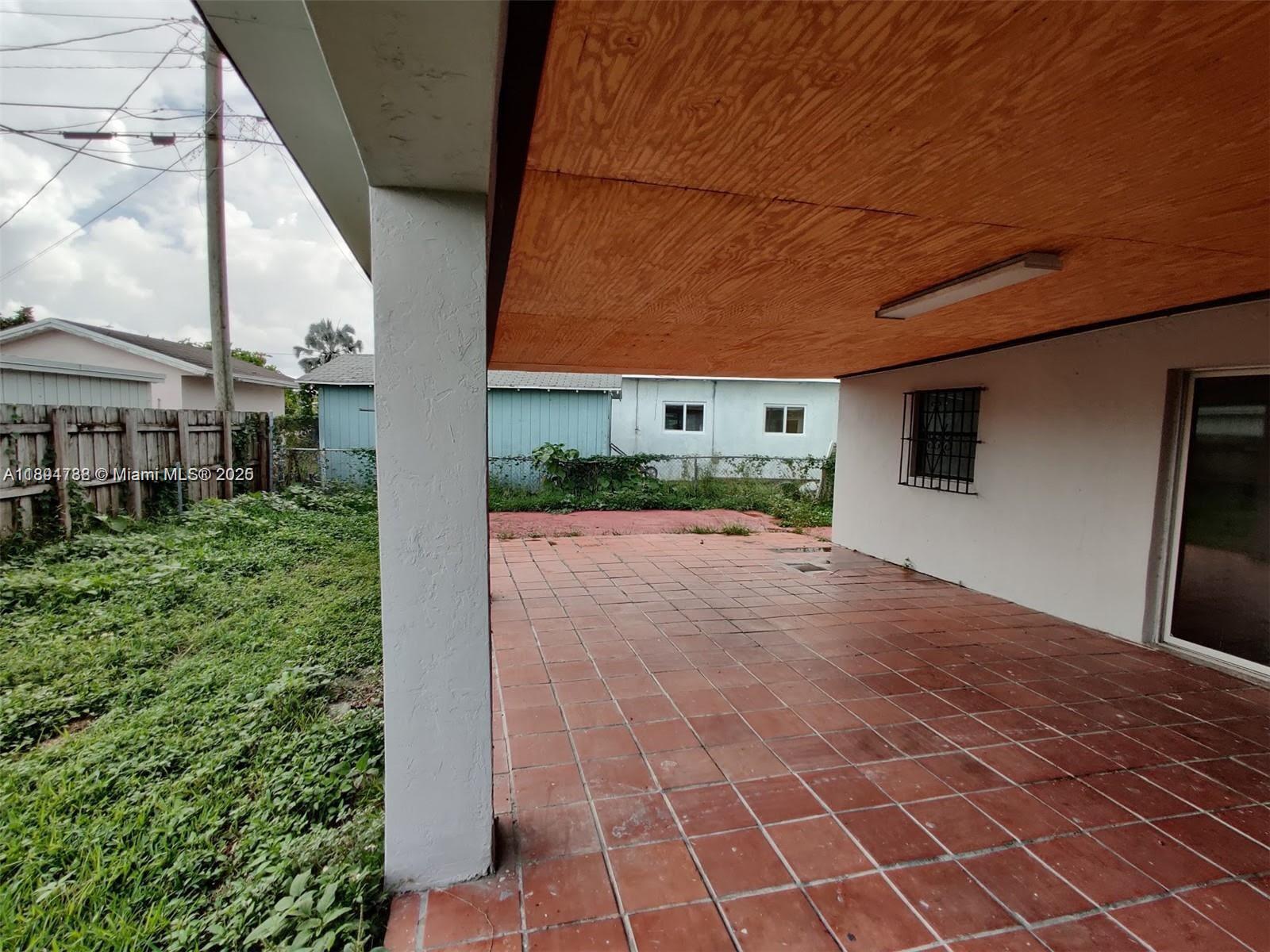 SO MIAMI HEIGHTS ADDN D - Residential