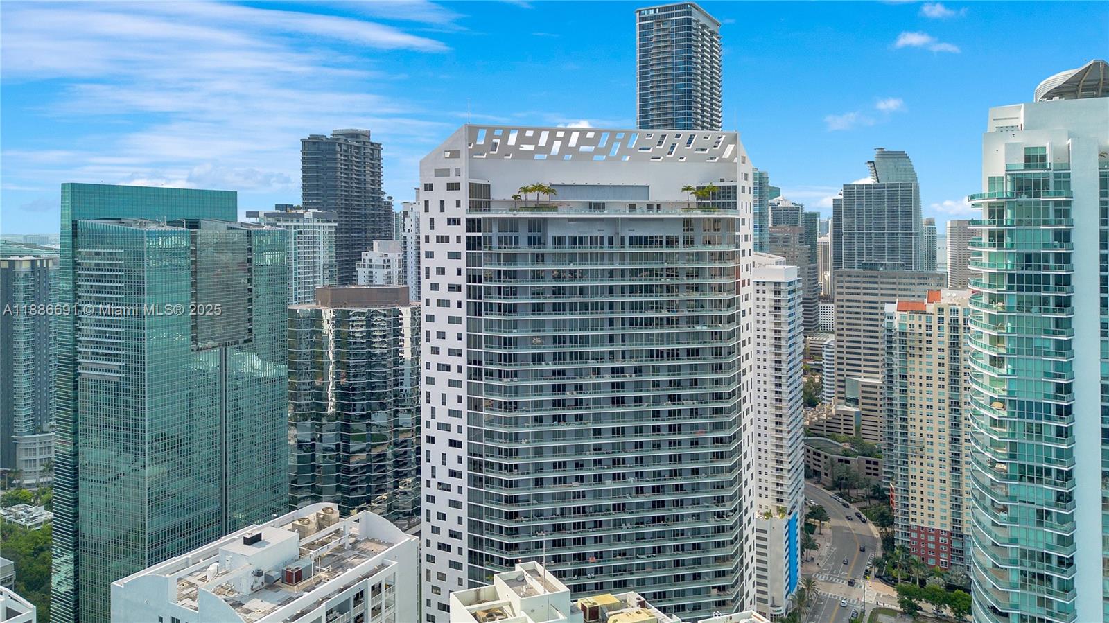 1300 Brickell Bay Dr 1913