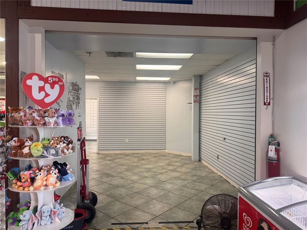 Photo of 4349 S Flamingo Rd, Davie, FL 33330 (MLS # A11973099)