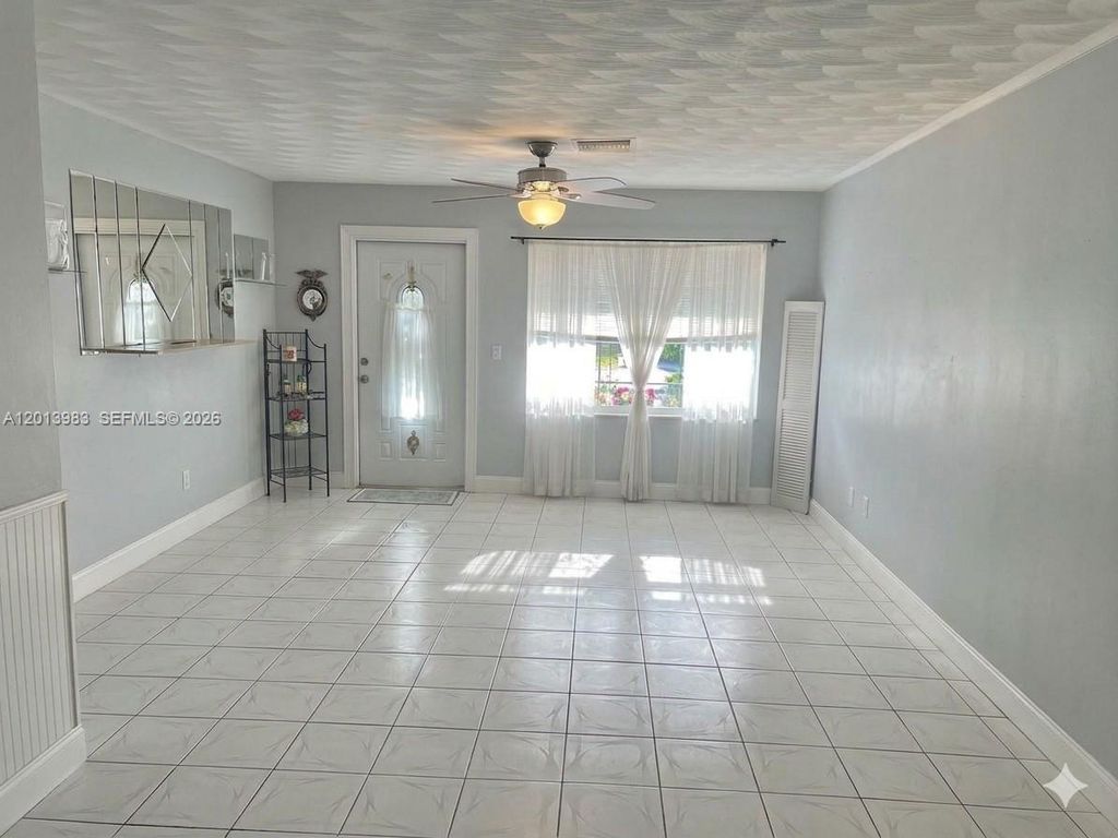 Photo of 371 SW 67th Ter, Pembroke Pines, FL 33023 (MLS # A12013983)