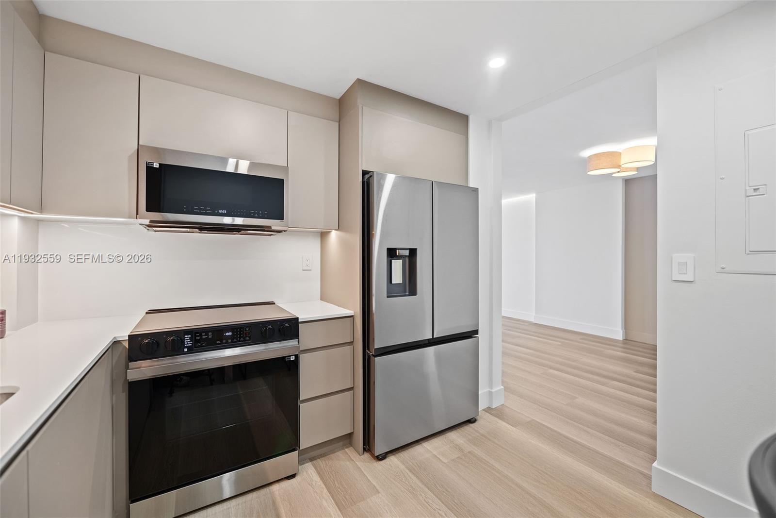 THE CLIPPER AT BISC COVE - Residential Lease