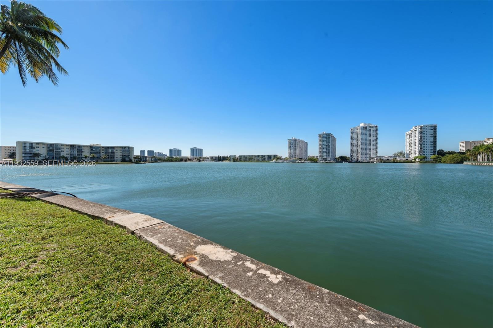 THE CLIPPER AT BISC COVE - Residential Lease