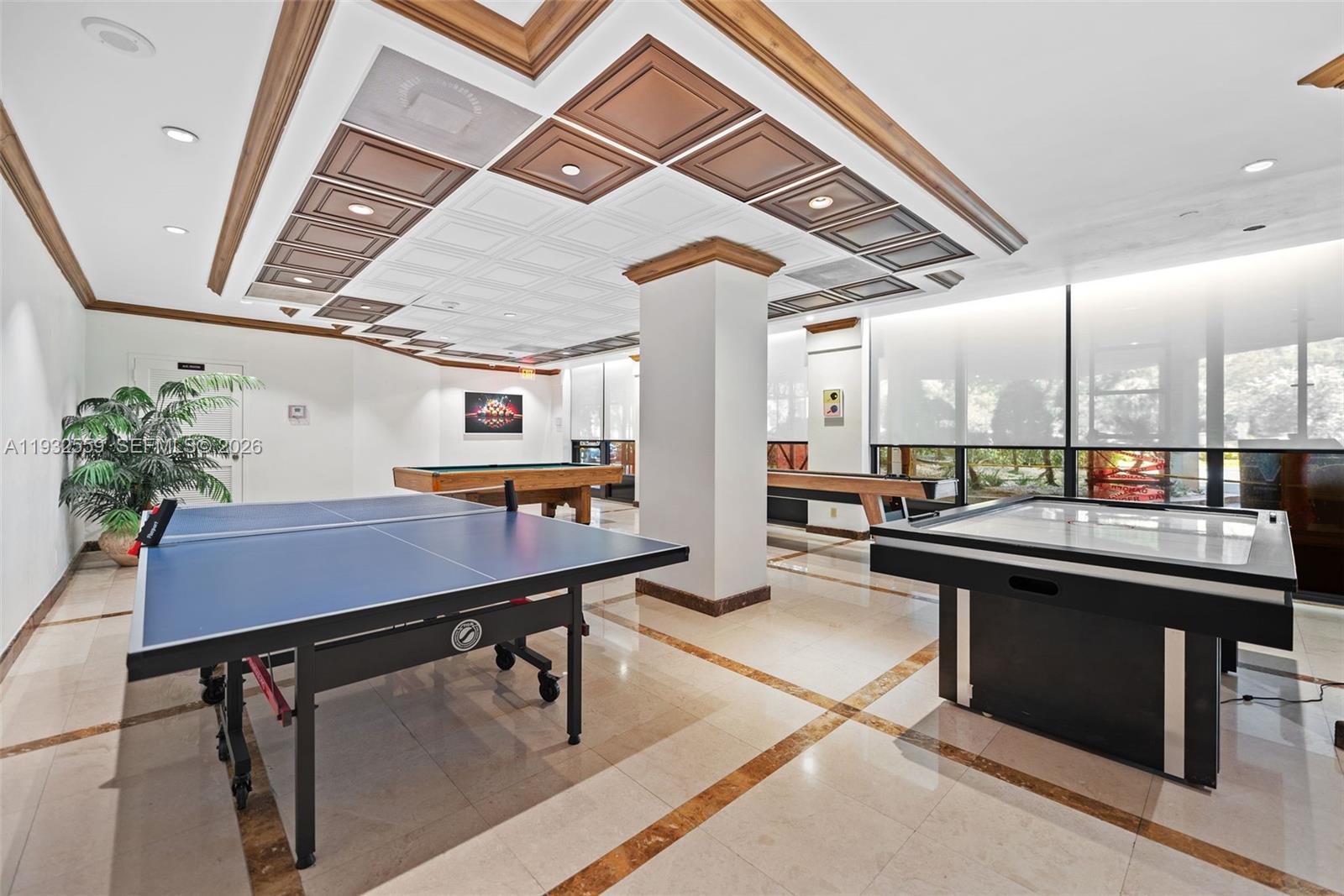 THE CLIPPER AT BISC COVE - Residential Lease