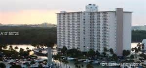 BEAUTIFUL 2/2 OVER LOOKING THE OCEAN AND INTERCOASTAL, FULLY RENOVATED UNIT, AMAZING VIEW FROM YOUR BALCONY, ENJOY SUNSETS FROM YOUR BALCONY, GREAT SCHOOLS, FITNESS CENTER, MINI MARKET, RESTAURANT, BEAUTY SALON, MEDIA CENTER, PARTY ROOM, 24 SECURITY, FULL SERVICE BUILDING, OWNER MOTIVATED TO RENT IMMIDIATLY. DO NOT MISS TO LIVE IN AN AMAZING AREA SUNNY ISLES BEACH, GREAT BUILDING WITH A GEORGEOUS CONDO TO MAKE IT YOUR HOME, SECOND PARKING $75 PER MONTH. ONLY FIRST AND SECURITY DEPOSIT MOVES YOU IN !!!