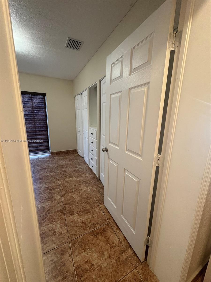 HIALEAH 13TH ADDN AMD PL - Residential Lease