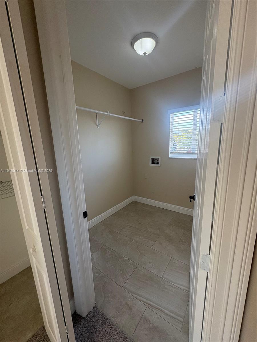 HIALEAH 13TH ADDN AMD PL - Residential Lease