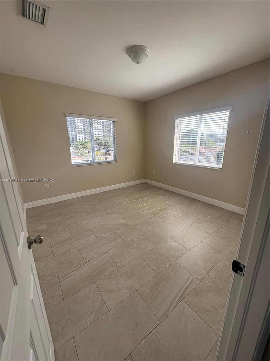 HIALEAH 13TH ADDN AMD PL - Residential Lease