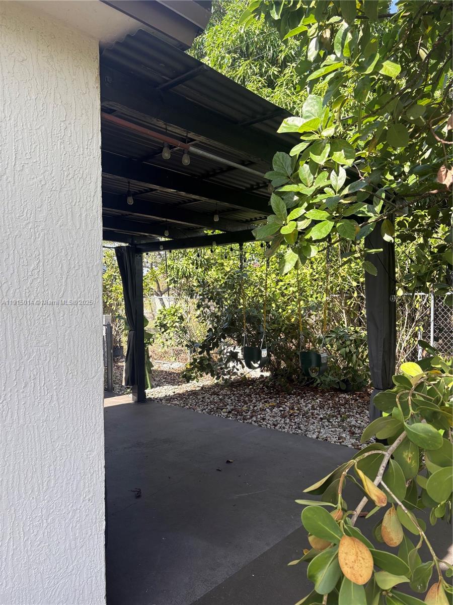 HIALEAH 13TH ADDN AMD PL - Residential Lease