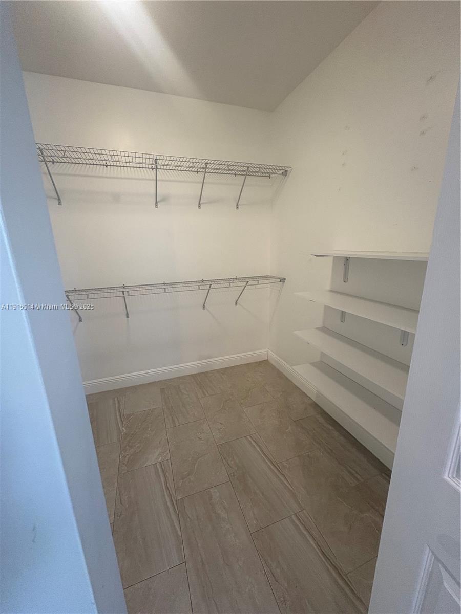 HIALEAH 13TH ADDN AMD PL - Residential Lease