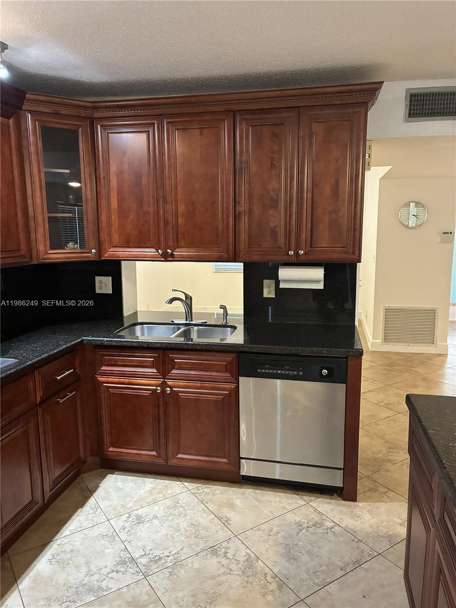 CYPRESS AT WOODMONT - Residential