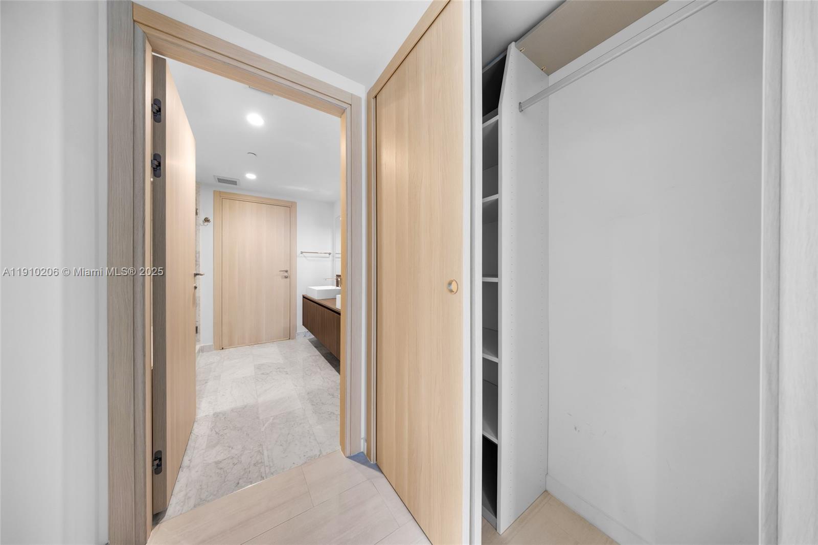 BRICKELL FLATIRON CONDO - Residential Lease