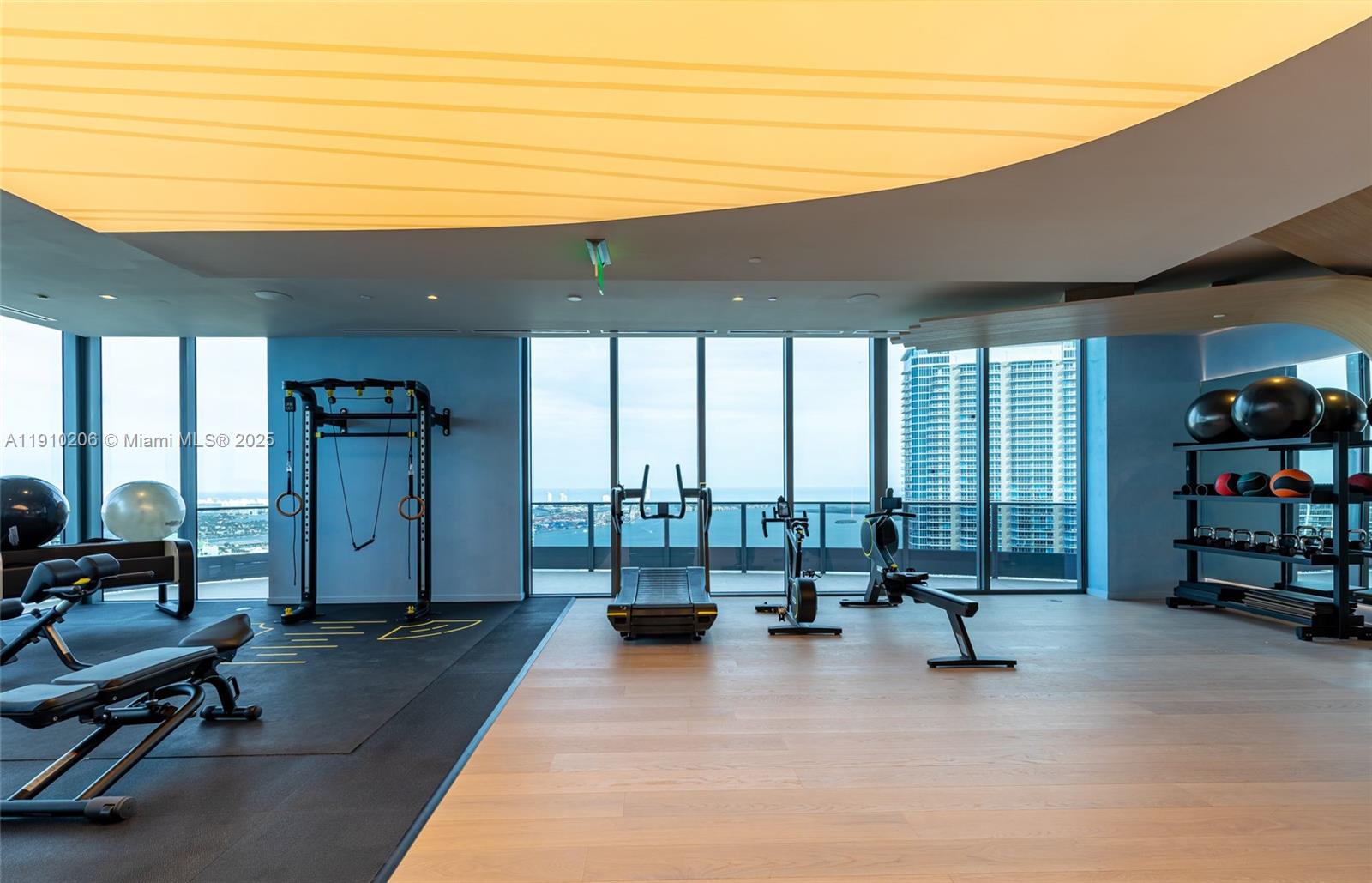 BRICKELL FLATIRON CONDO - Residential Lease