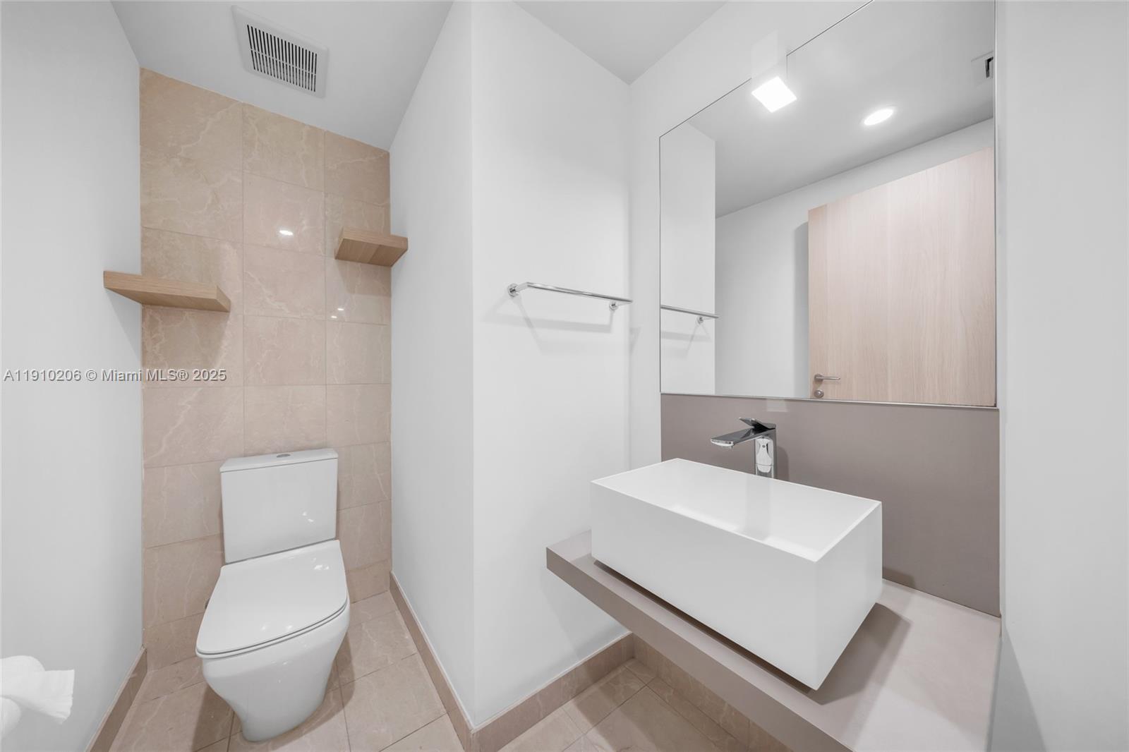 BRICKELL FLATIRON CONDO - Residential Lease