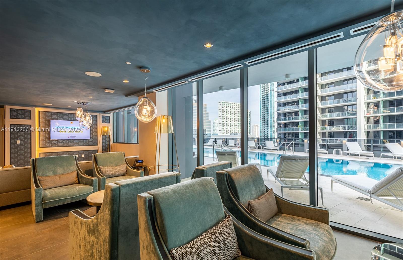 BRICKELL FLATIRON CONDO - Residential Lease