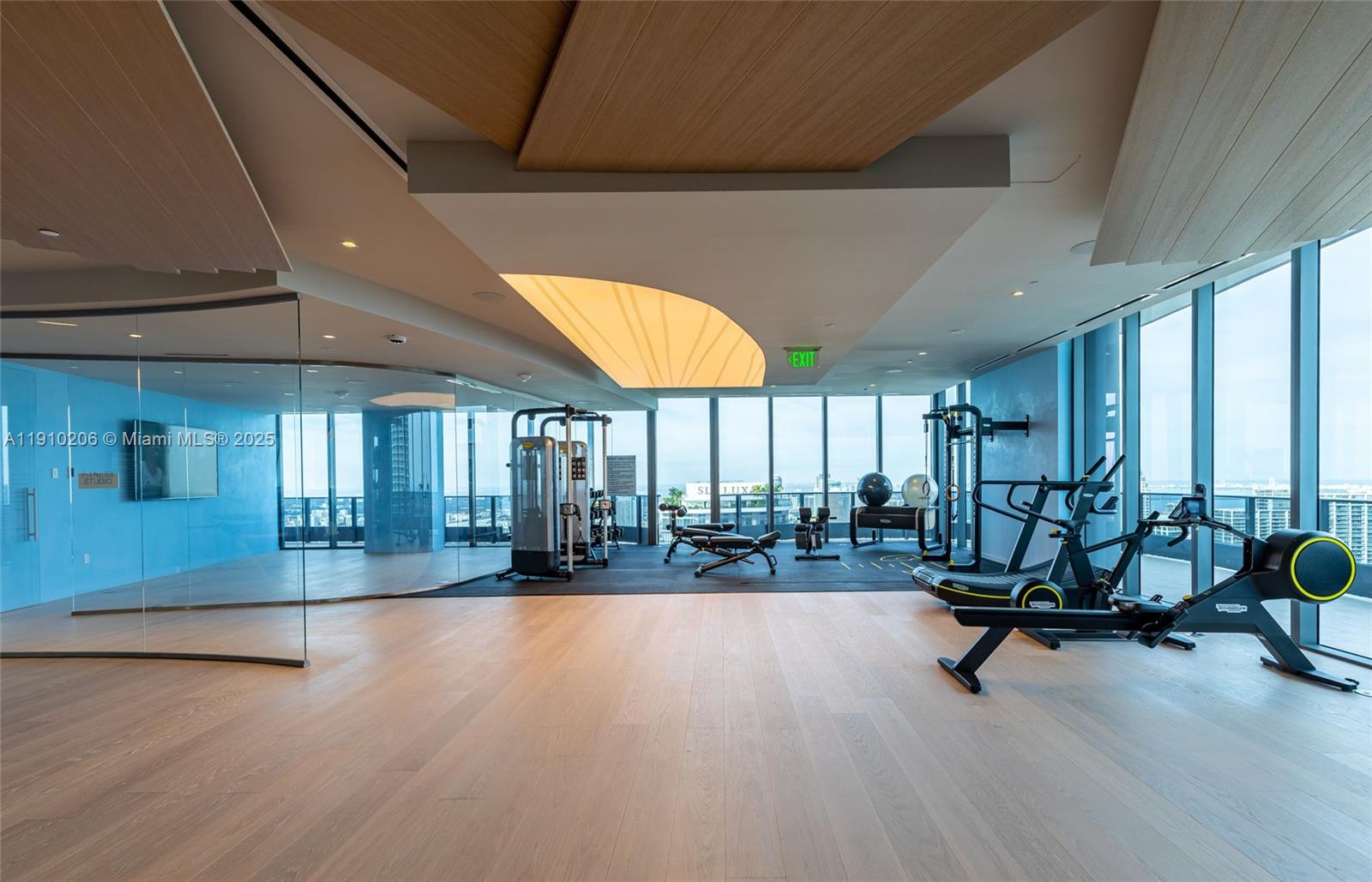 BRICKELL FLATIRON CONDO - Residential Lease