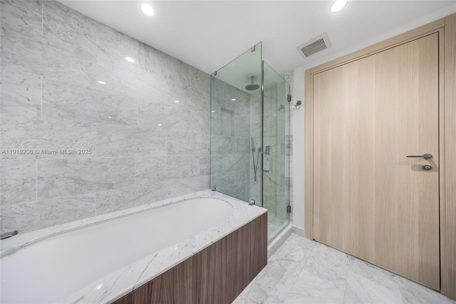 BRICKELL FLATIRON CONDO - Residential Lease