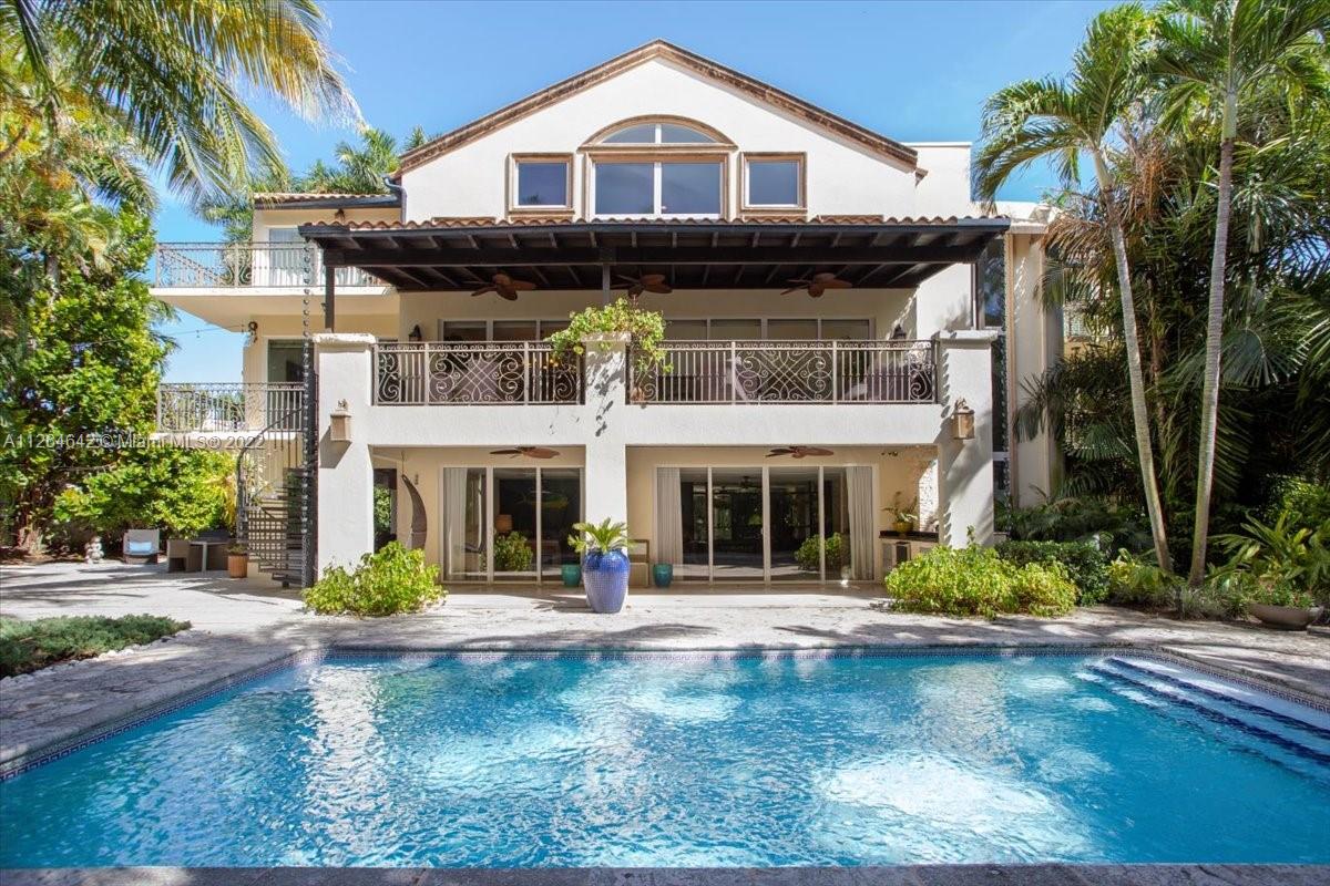 KLEBBA BAY ESTATES - Residential