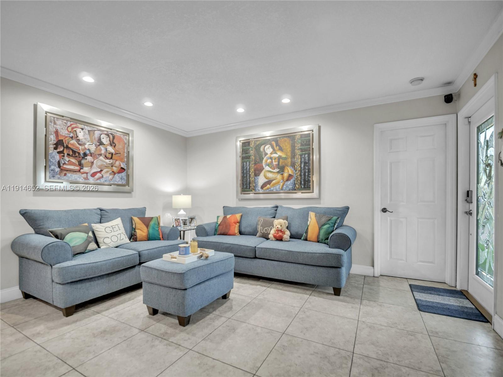 PALM SPRINGS NORTH SEC T - Residential