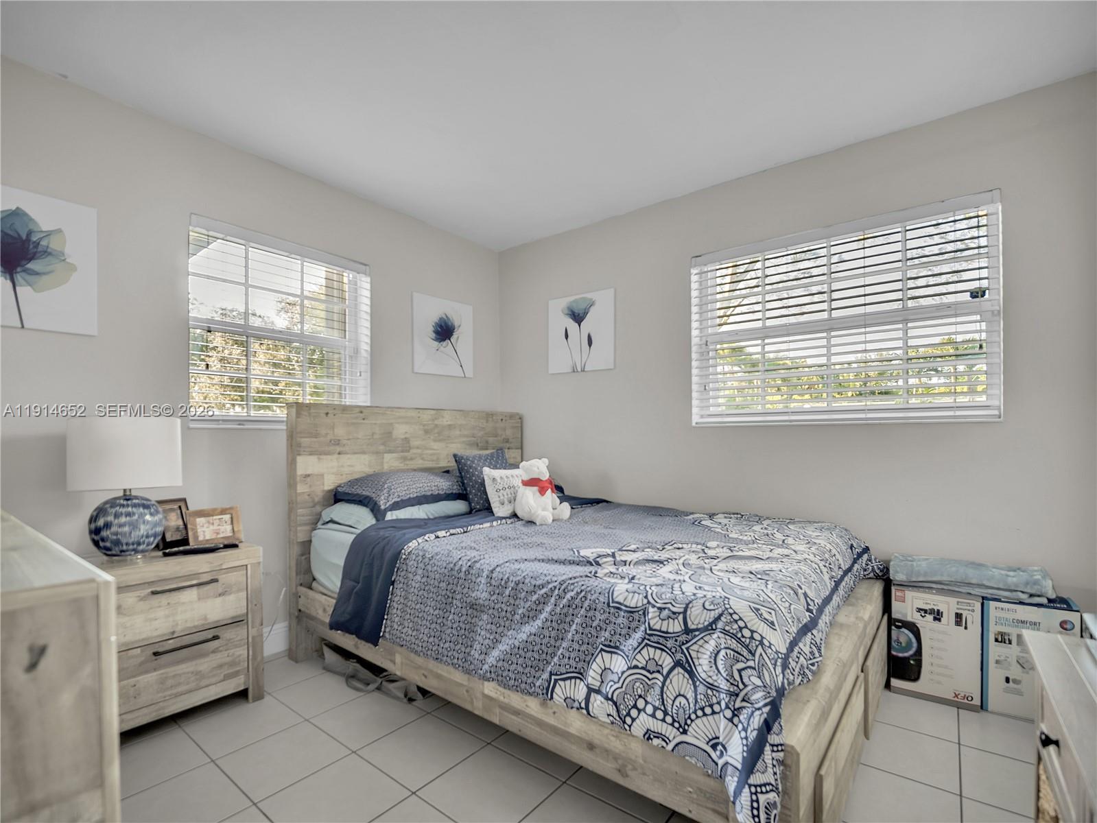 PALM SPRINGS NORTH SEC T - Residential