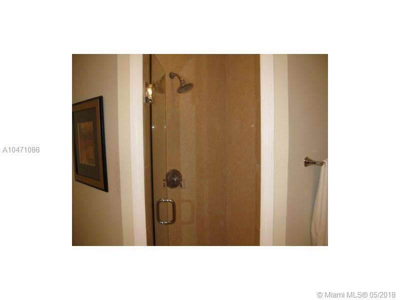 TURNBERRY VILLAGE SO TOWE - Residential Lease
