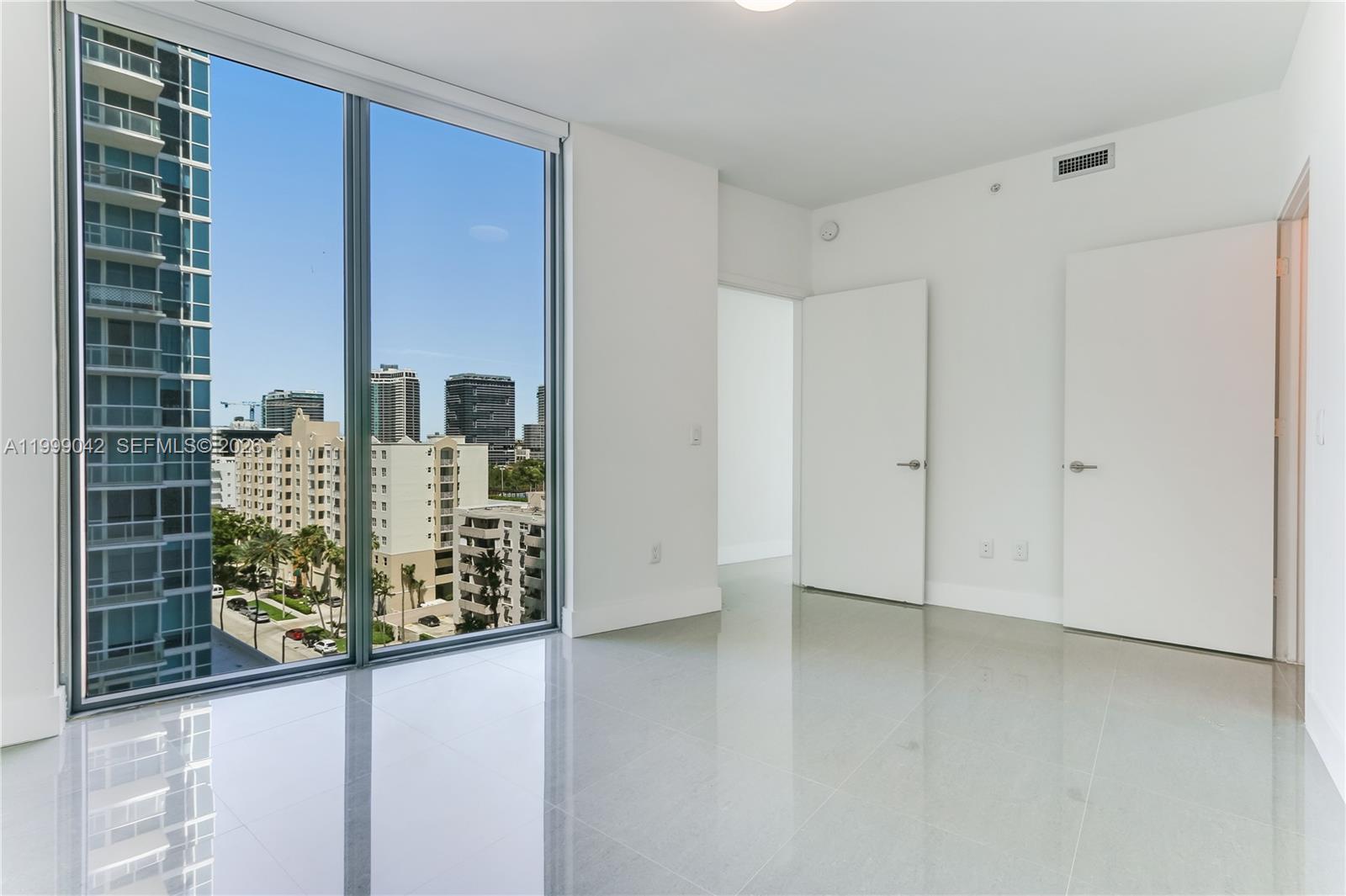 BISCAYNE BEACH CONDO - Residential Lease