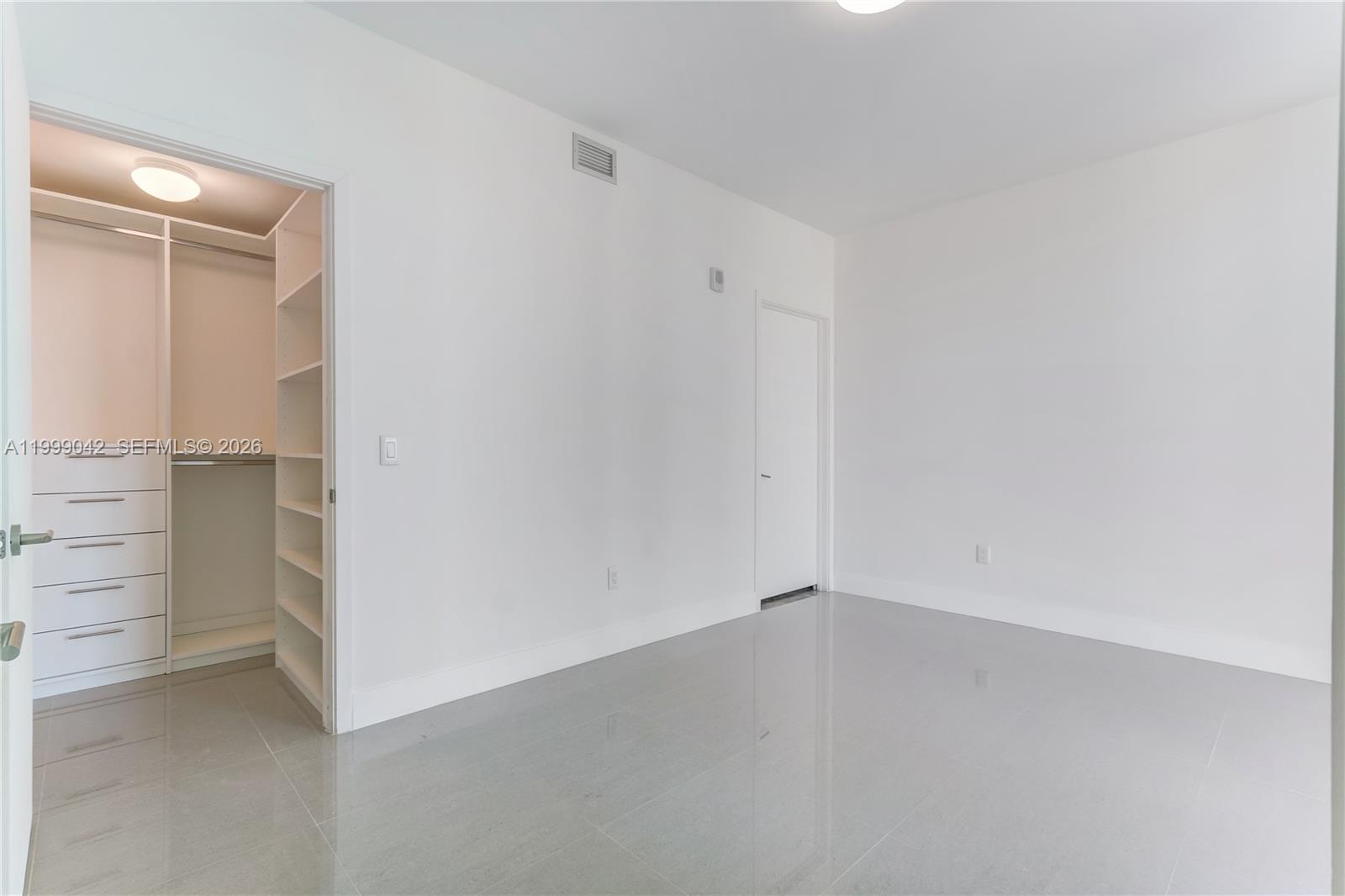 BISCAYNE BEACH CONDO - Residential Lease