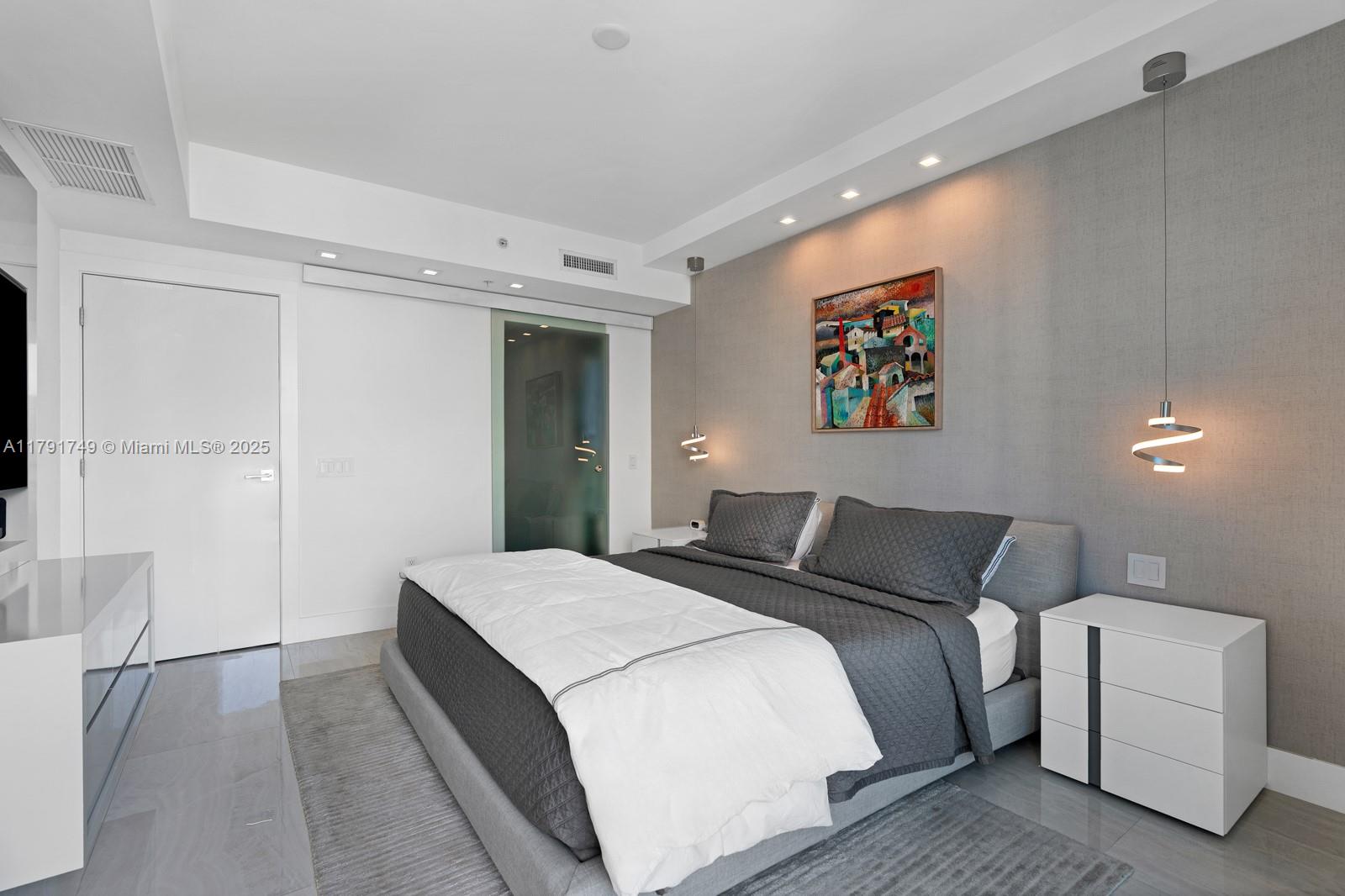 MOSAIC ON MIAMI BEACH CON - Residential