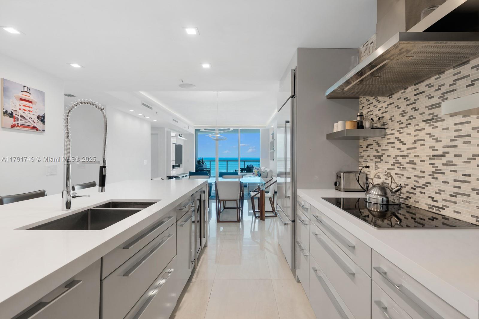 MOSAIC ON MIAMI BEACH CON - Residential