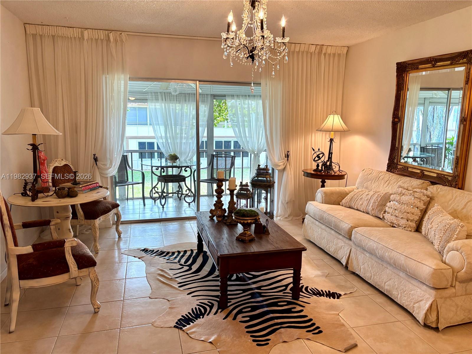 ORIOLE GARDENS TWO 66 CON - Residential