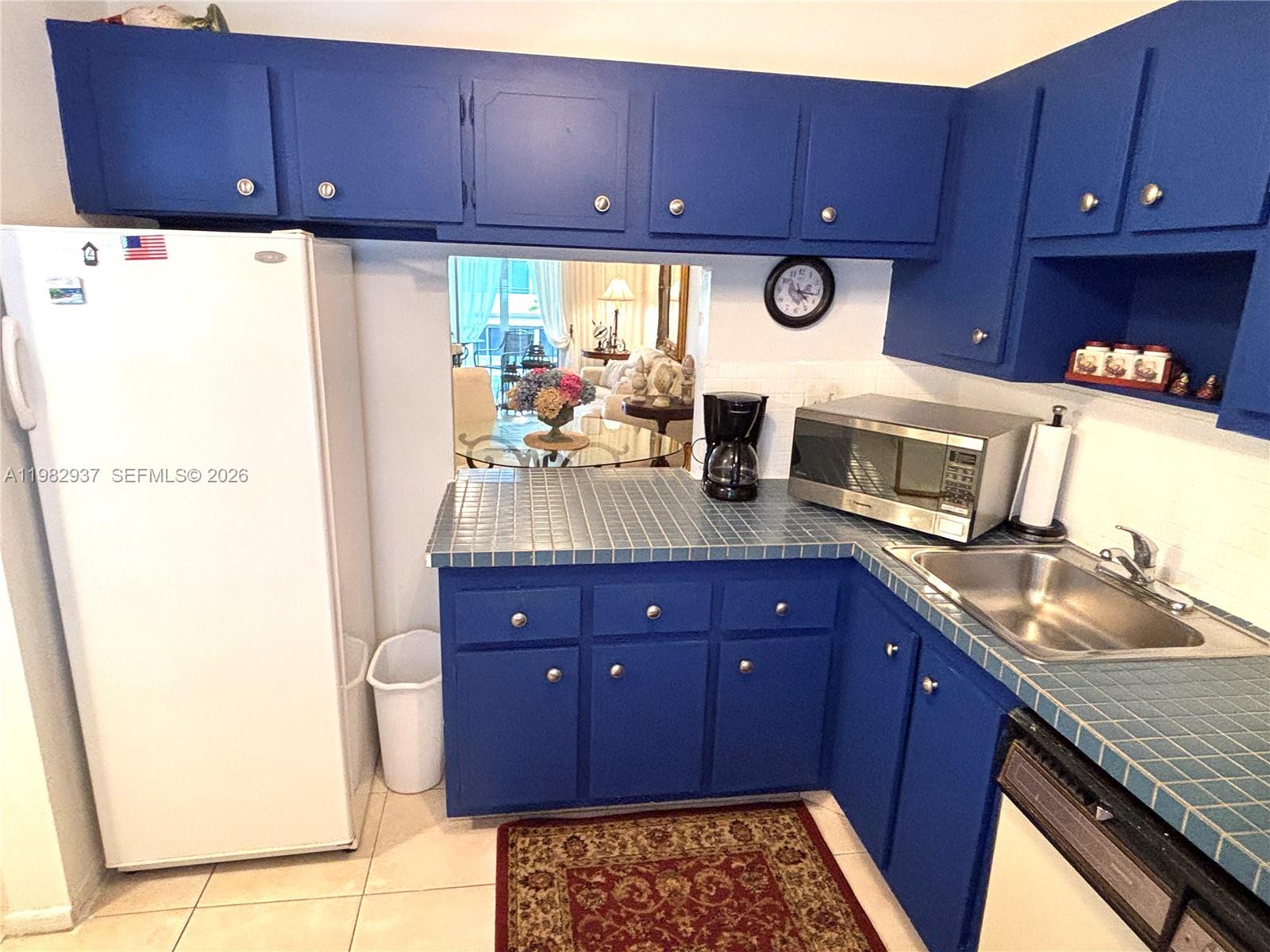 ORIOLE GARDENS TWO 66 CON - Residential