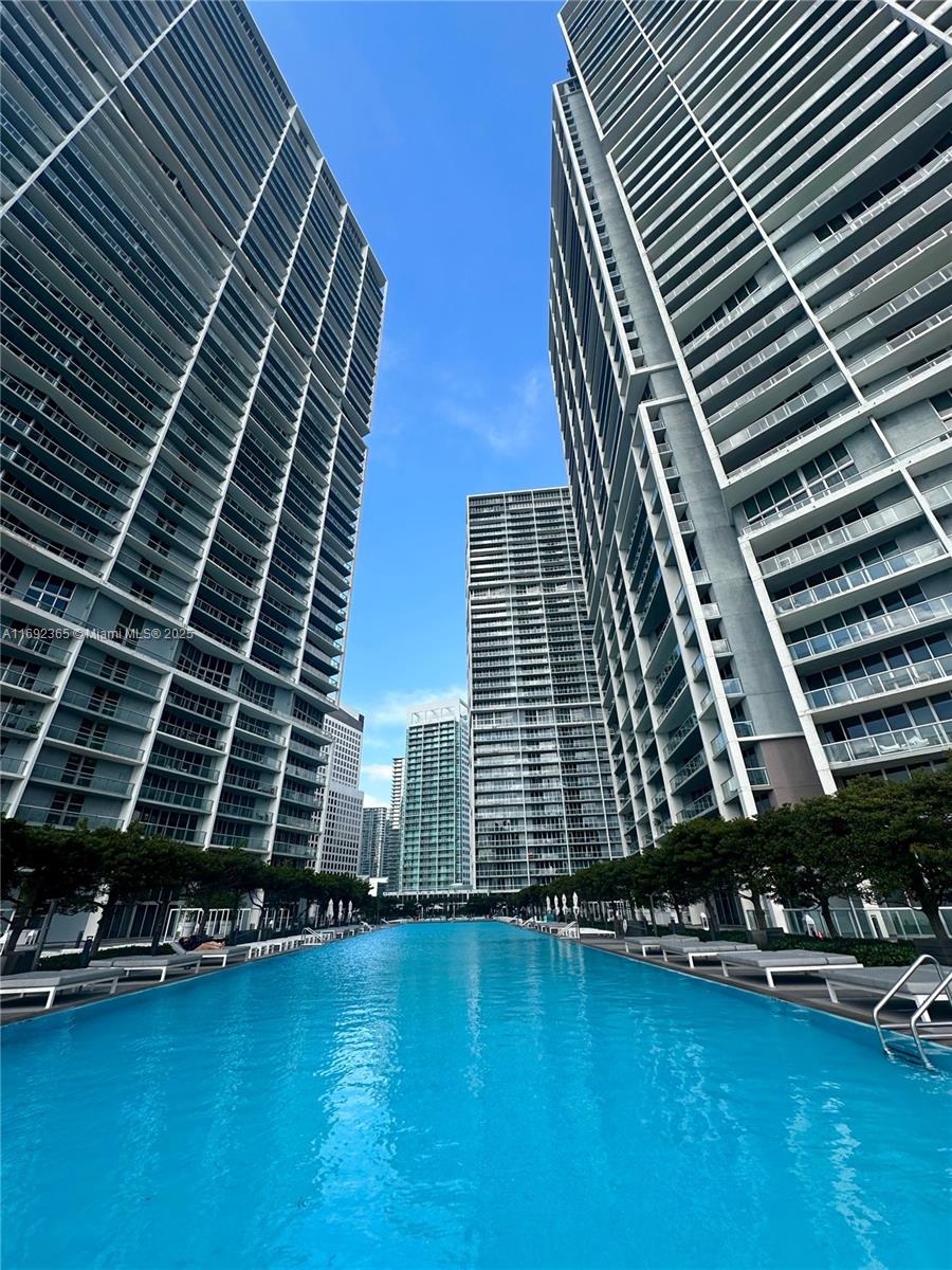 ICON BRICKELL NO TWO - Residential