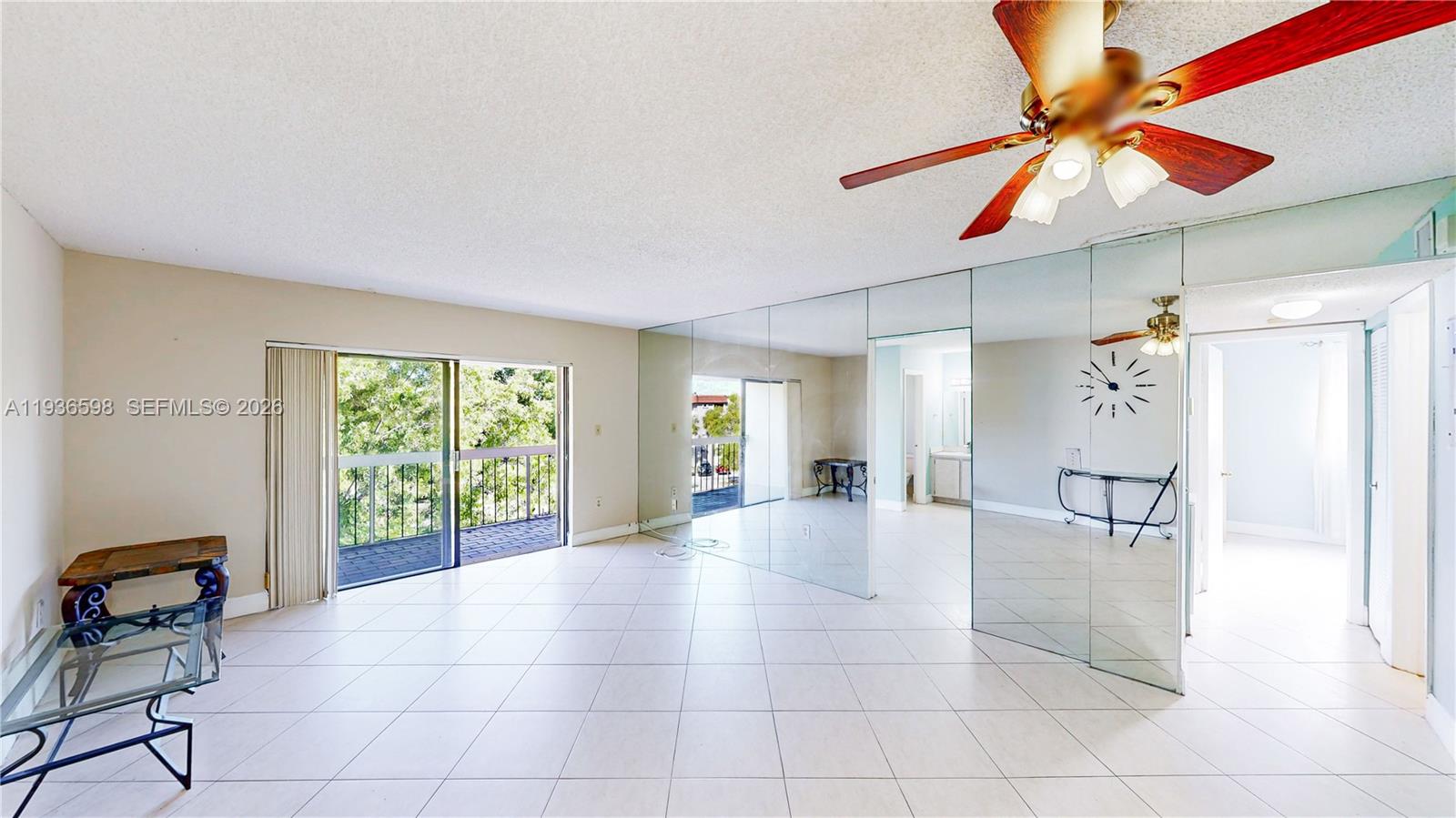 PENINSULA AT INTL GARDENS - Residential