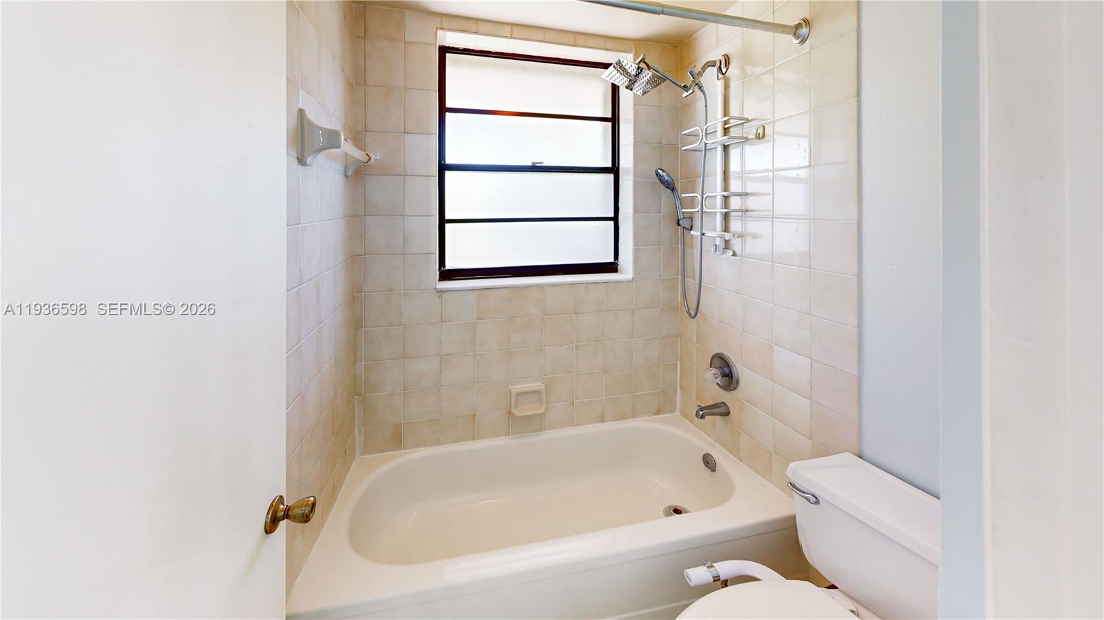 PENINSULA AT INTL GARDENS - Residential