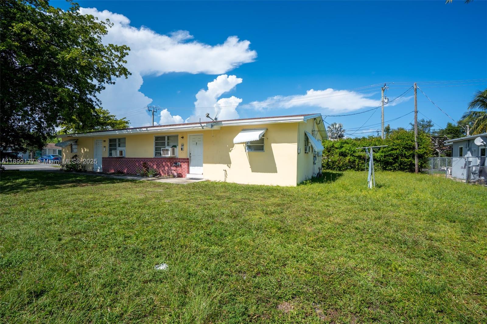 Hallandale Beach - Residential Income