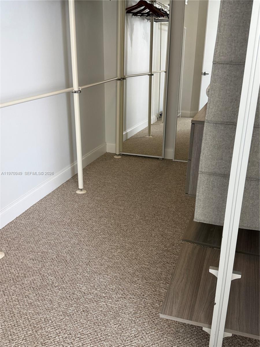 TRUMP ROYALE CONDO - Residential