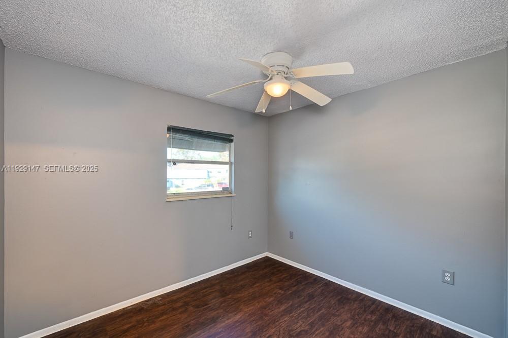 SHADOW WOOD - Residential