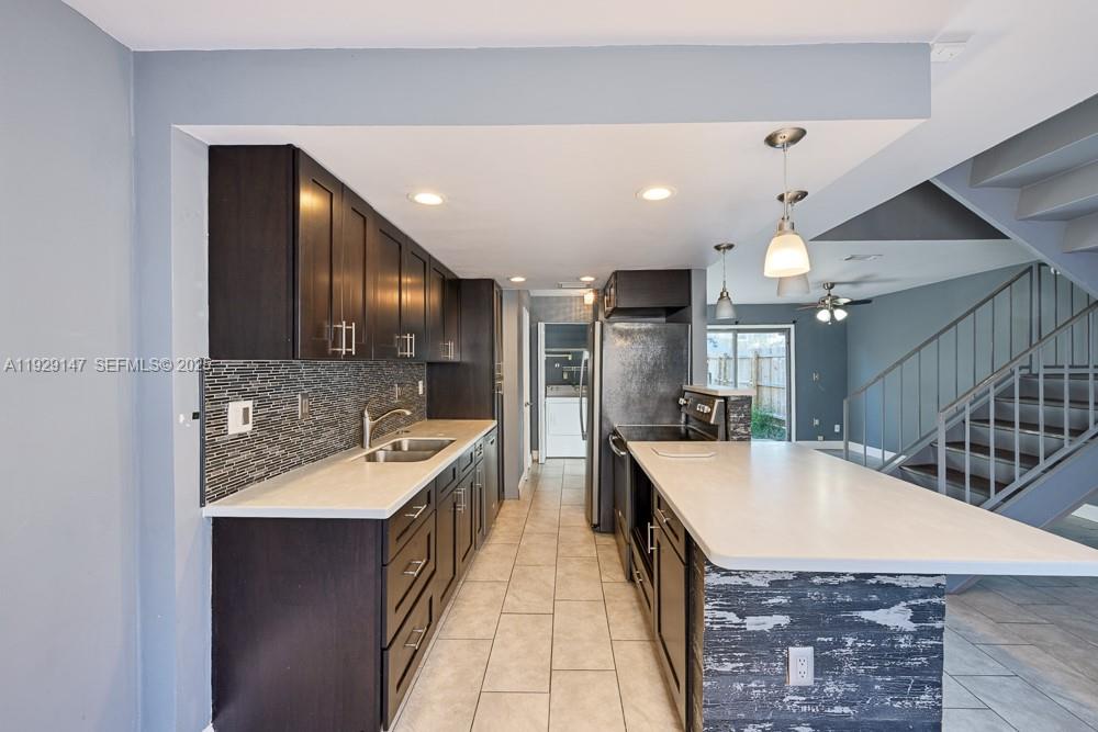 11360 White Bay Lane