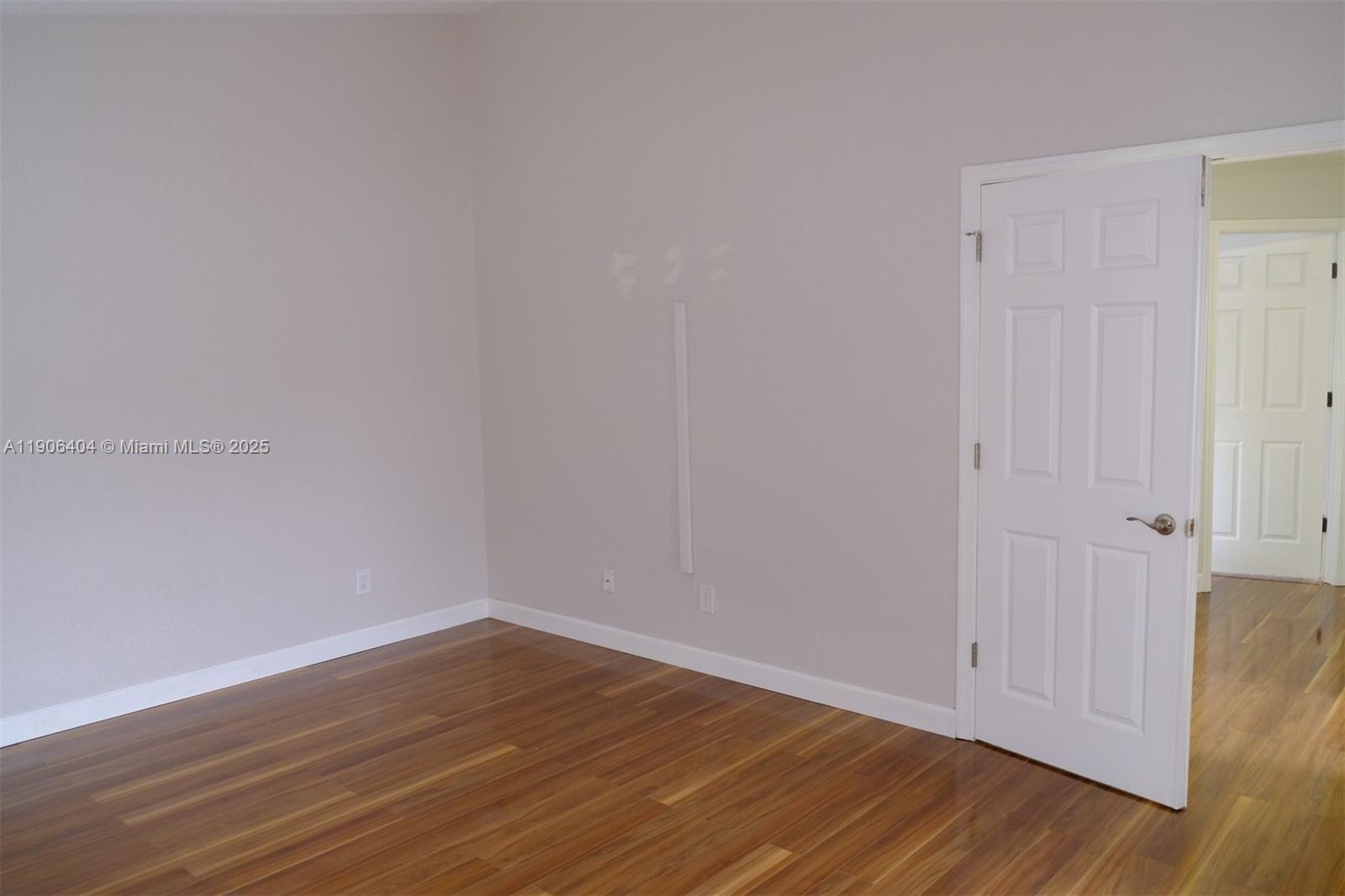 PEMBROKE SHORES - Residential Lease