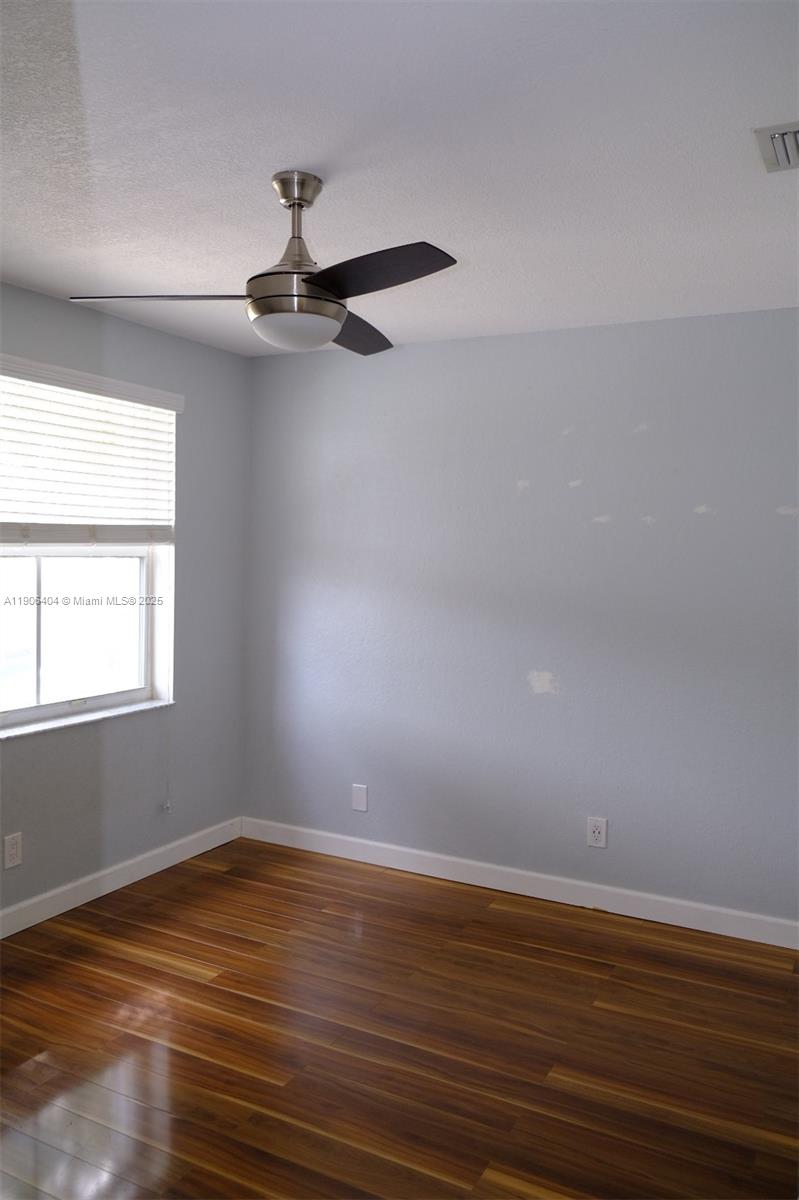 PEMBROKE SHORES - Residential Lease