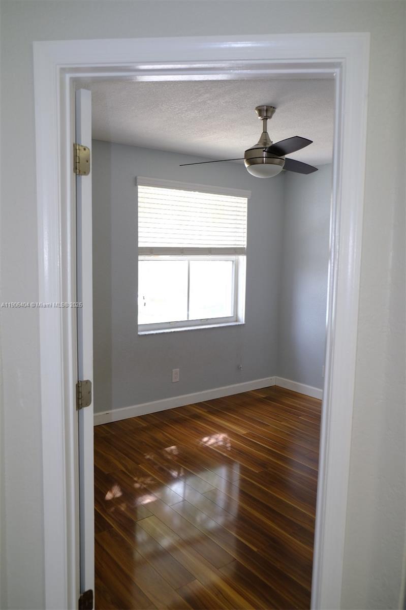 PEMBROKE SHORES - Residential Lease